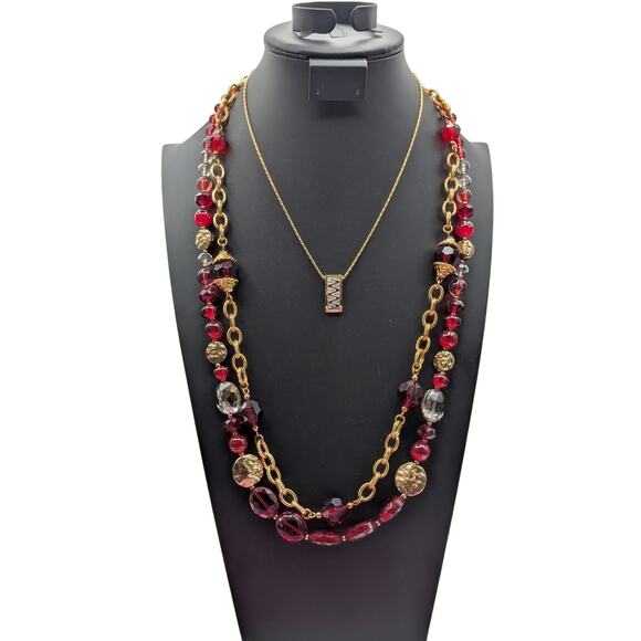 Lot of Three Coordinating Gold Tone & Red Bead Necklaces - Picture 7 of 7